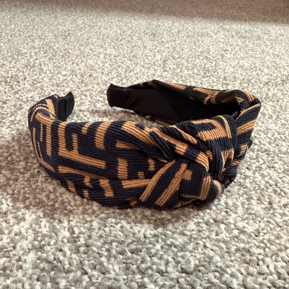 Handmade Black and Tan Headband